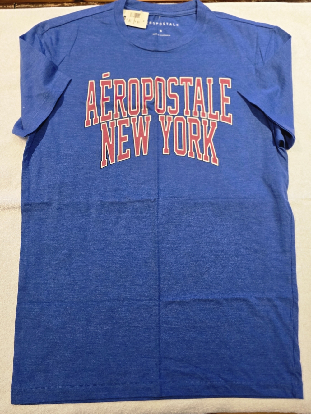 Aeropostale Royal Blue Tee Red & White 'AÉROPOSTALE NEW YORK' Graphic SZ SM